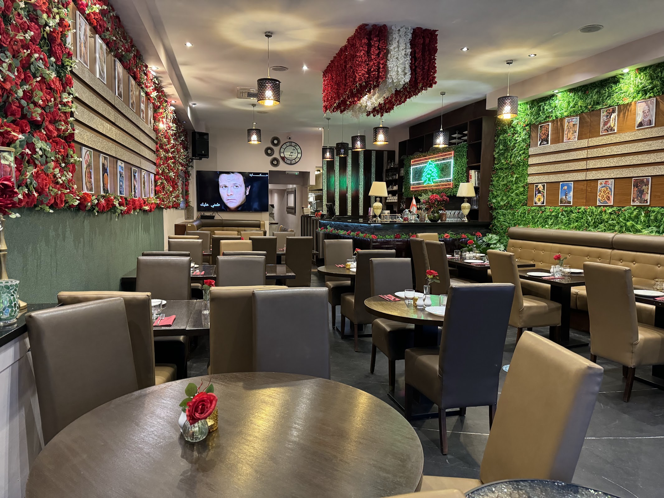 Photo of Warda Lebanese Restaurant - 22 The Broadway, The Bourne, London N14 6PH